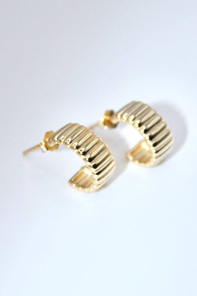 Gavin Mini Hoop Earrings - Gold