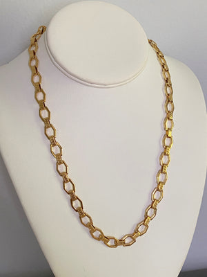 Zola Chain Necklace