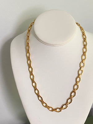 Zola Chain Necklace