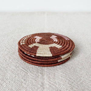 Gishamvu Coasters Set