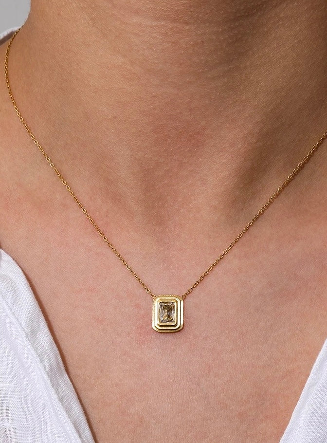 
                
                    Load image into Gallery viewer, Rectangle Bezel Pendant Necklace
                
            
