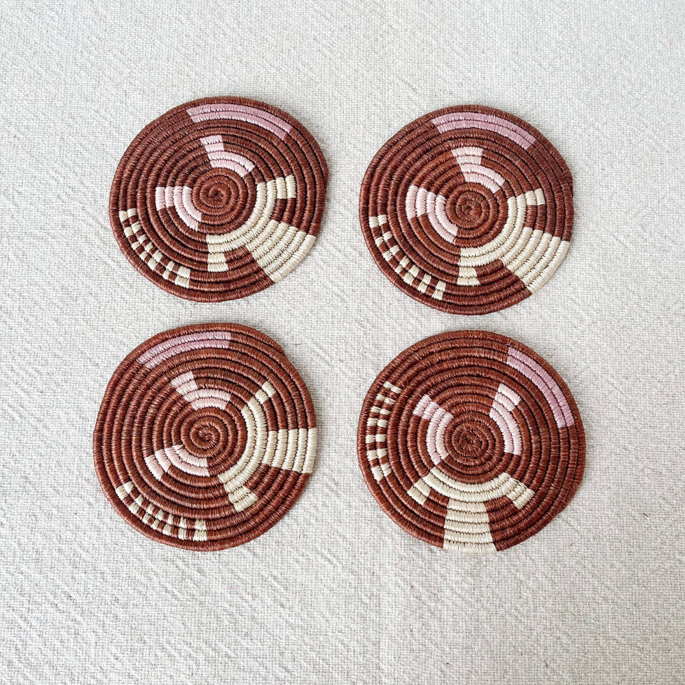 Gishamvu Coasters Set