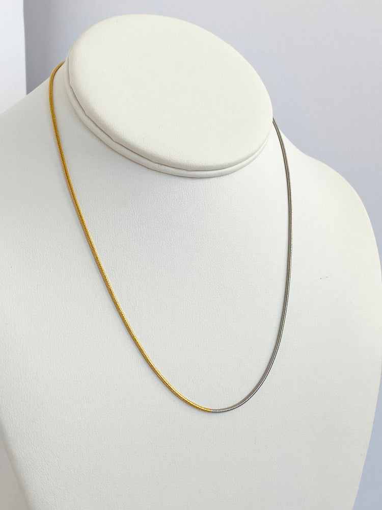 Alisa Thin Two Tone Chain Necklace