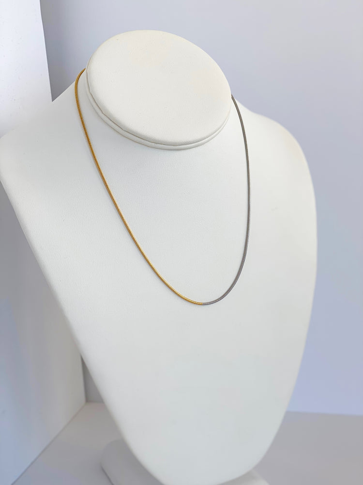 Alisa Thin Two Tone Chain Necklace