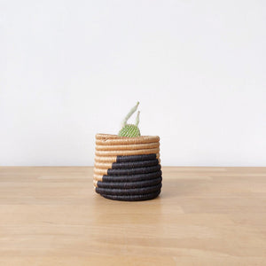 Kisoro Basket Planters