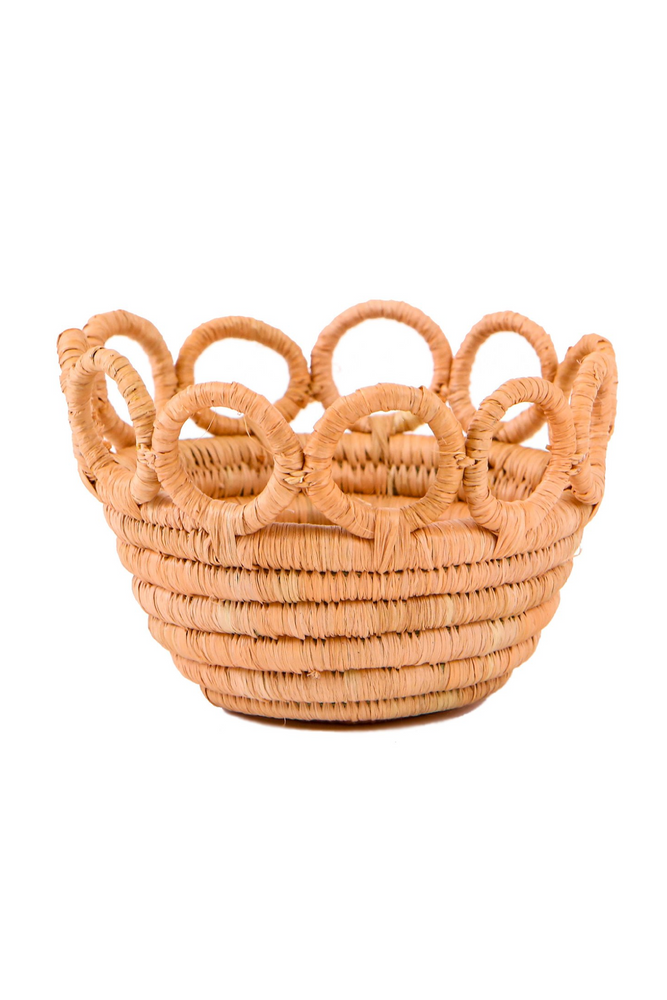
                
                    Load image into Gallery viewer, Tiny Peach Hooped Raffia Catch All
                
            